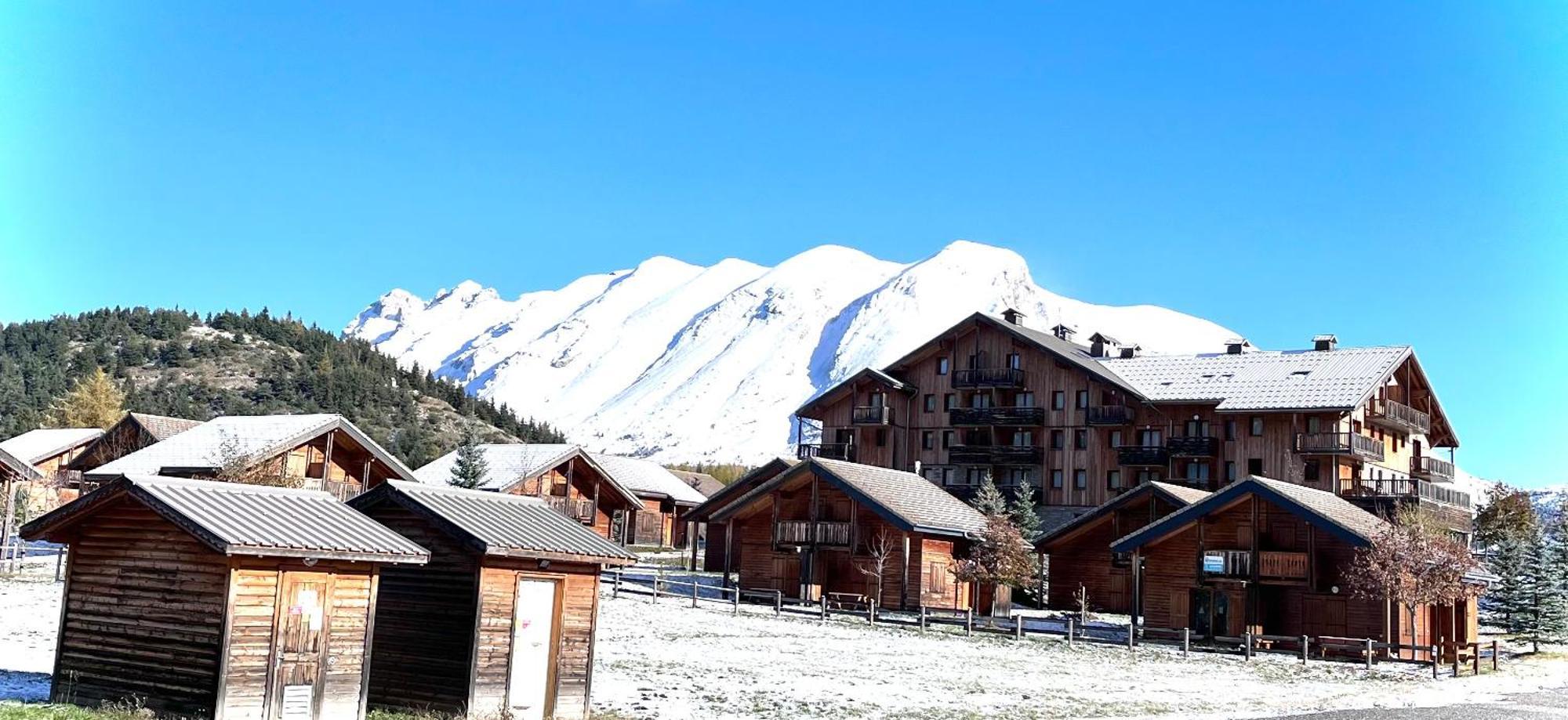 Appartement Chalets Du Super D Le Devoluy Bagian luar foto