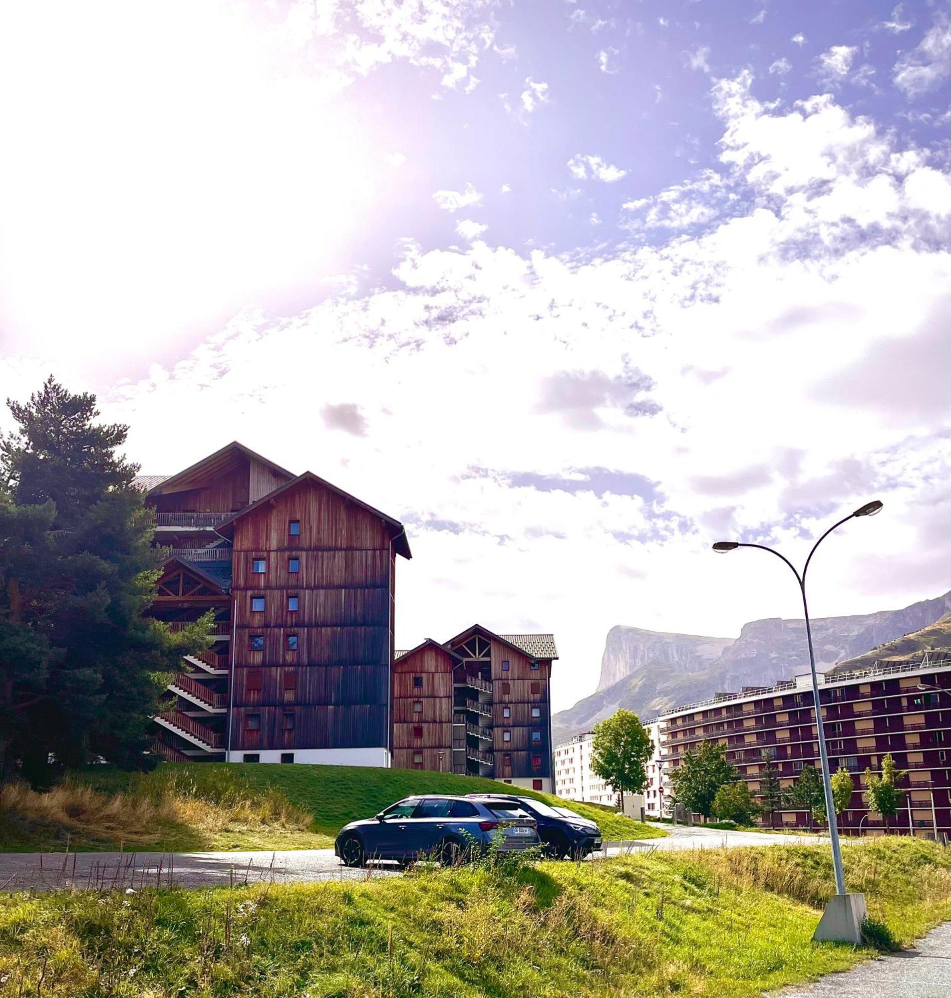 Appartement Chalets Du Super D Le Devoluy Bagian luar foto