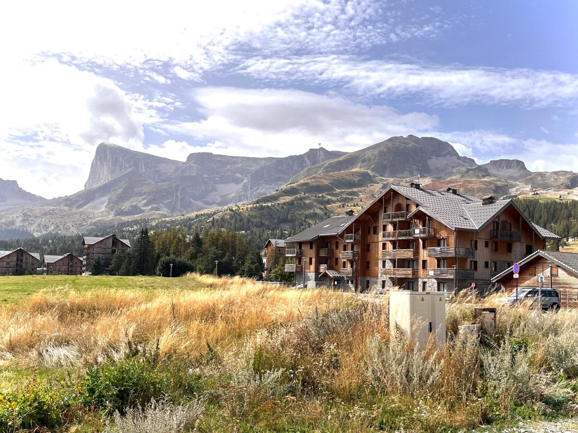 Appartement Chalets Du Super D Le Devoluy Bagian luar foto